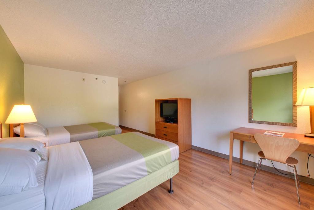 Quadruple Room – Disability Access – Non-Smoking