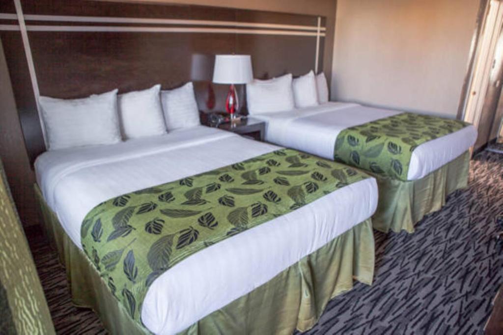 Standard Queen Room with Two Queen Beds