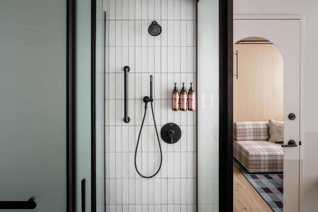 Flex Room with Wall Bed