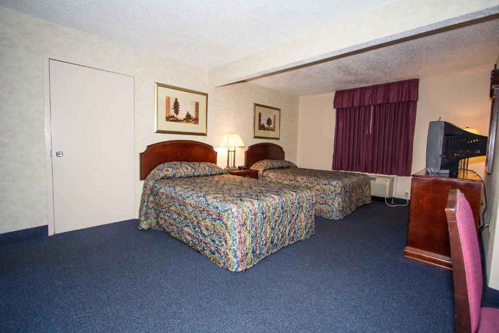 Double Room with Two Double Beds with Kitchenette