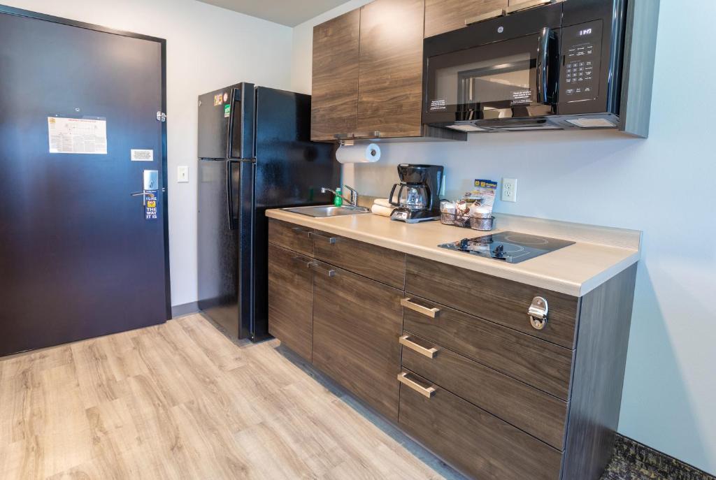 Queen Room – Disability Access