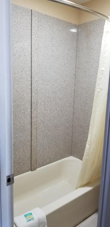 Double Room with Two Double Beds – Non-Smoking