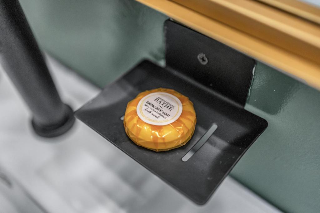 Queen Room – Disability Access