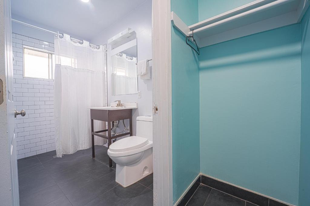 King Bed Non-Smoking