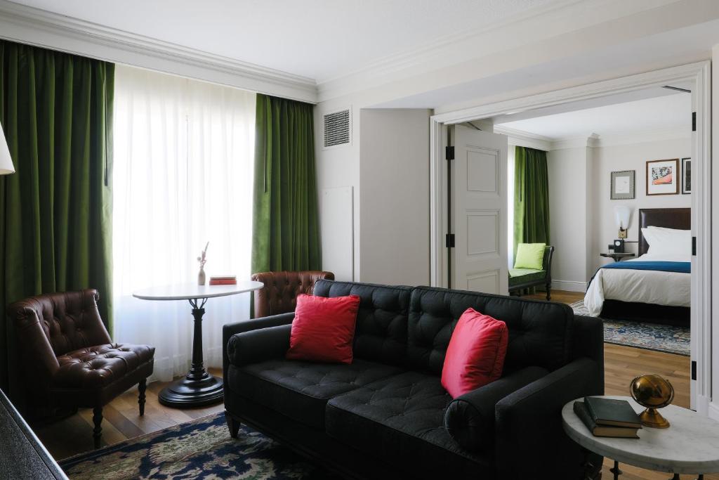 Grande Suite with a King Bed