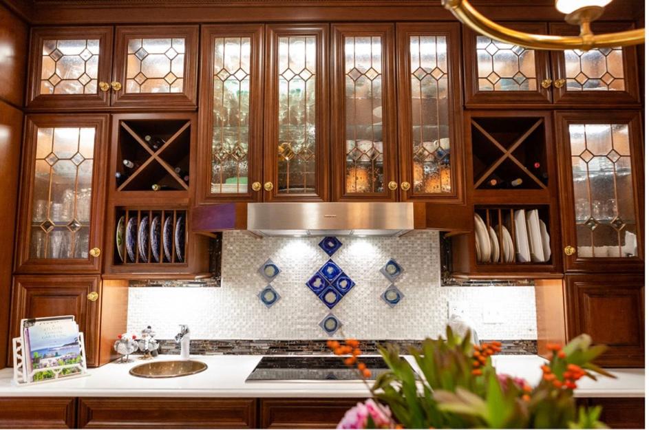 Deluxe Suite with Spa Bath