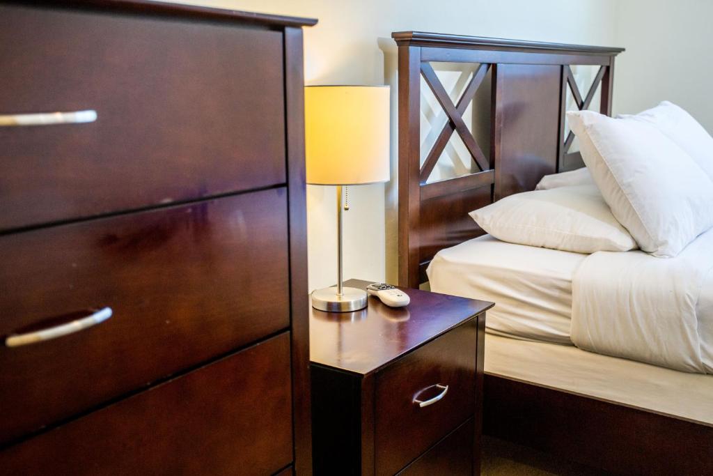 Queen Room with Shared Bathroom