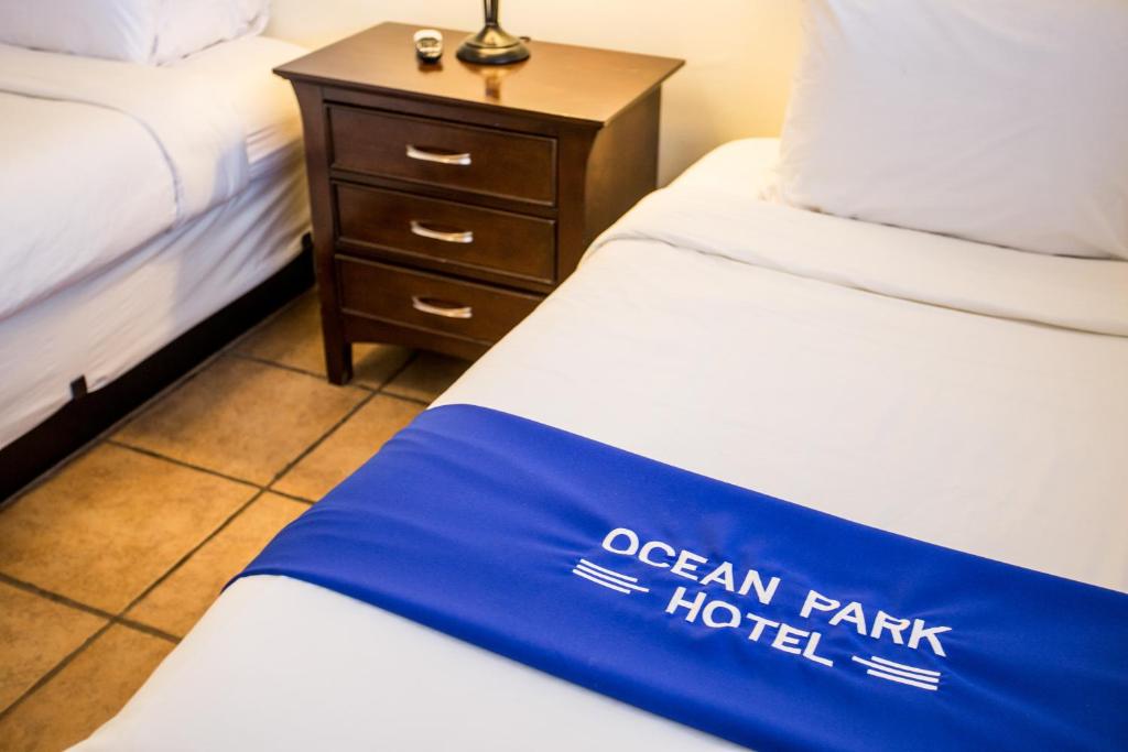 Queen Room with Shared Bathroom