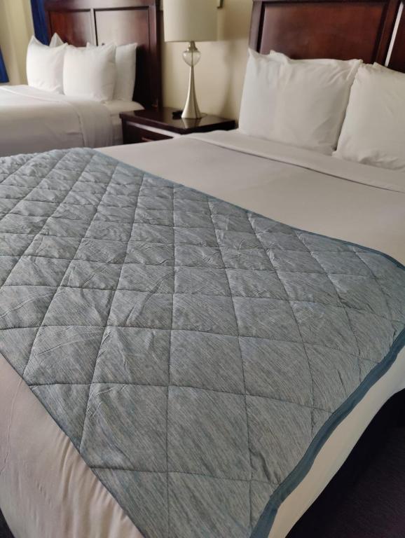 Queen Room with Two Queen Beds