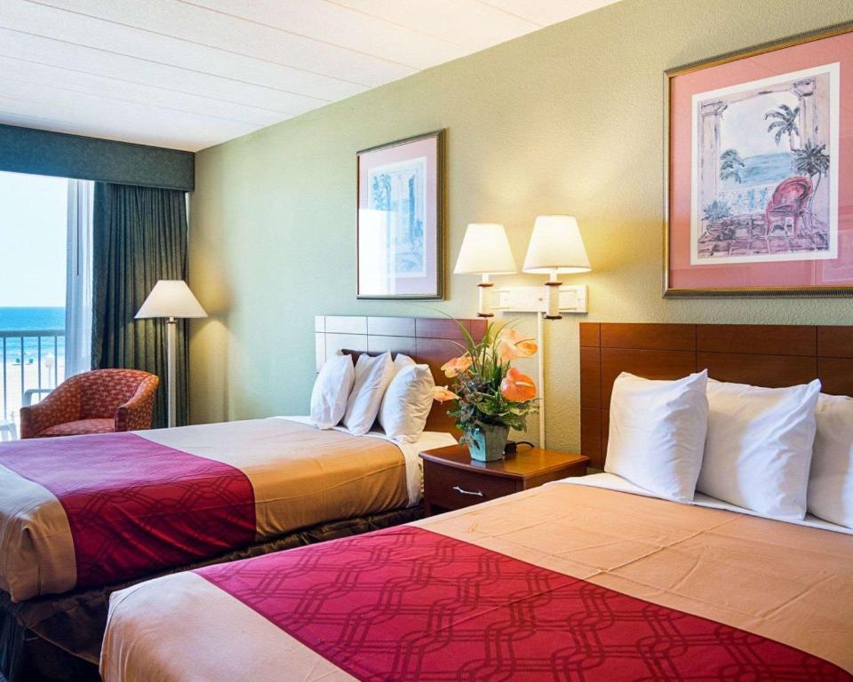 Standard Double Room with Two Double Beds