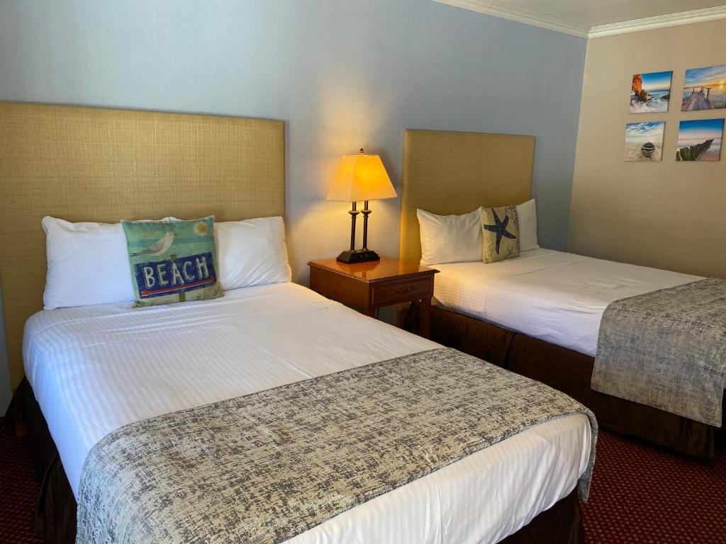Double Room with Two Double Beds – Non-Smoking