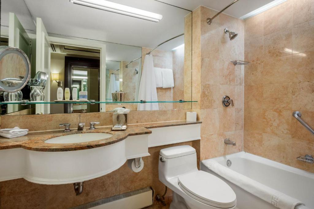 Deluxe Double Room with Two Double Beds