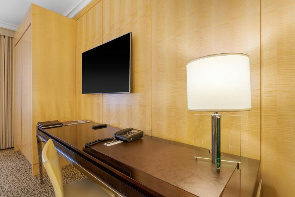 Premier City View King