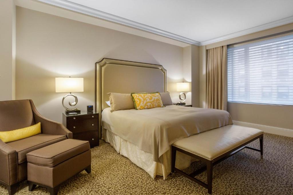 Premier City View King