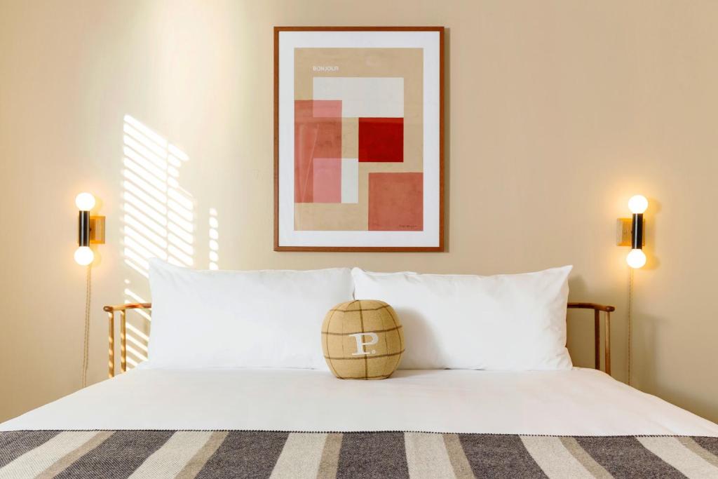 Queen Studio – Disability Access