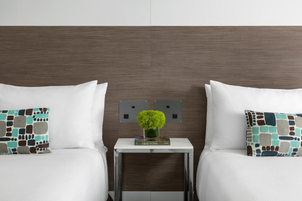 Superior Room with Two Double Beds