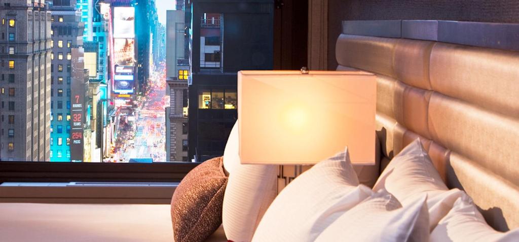 Premier Corner Two Queen Room