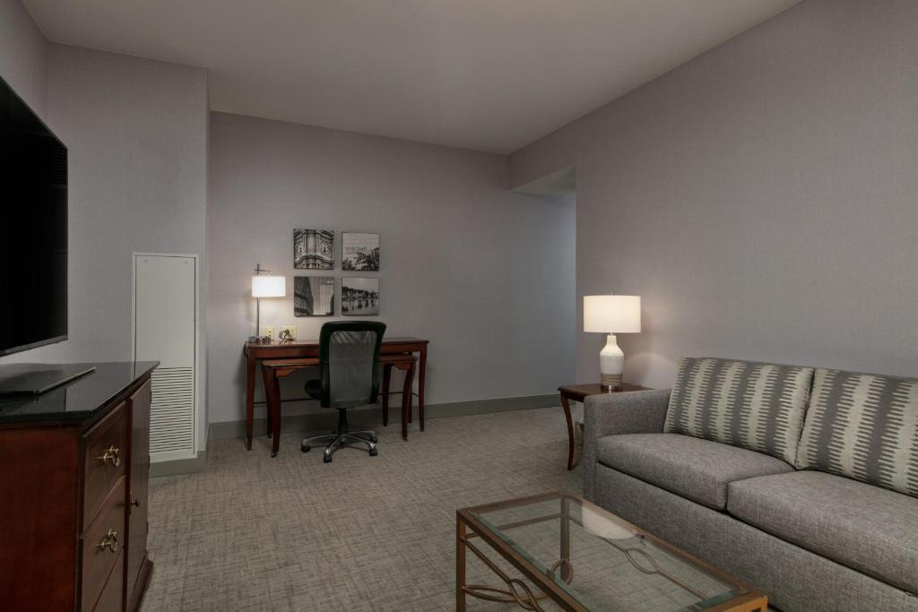 Executive King Suite