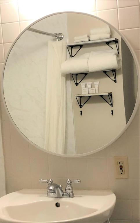 Standard  2 Queen Beds