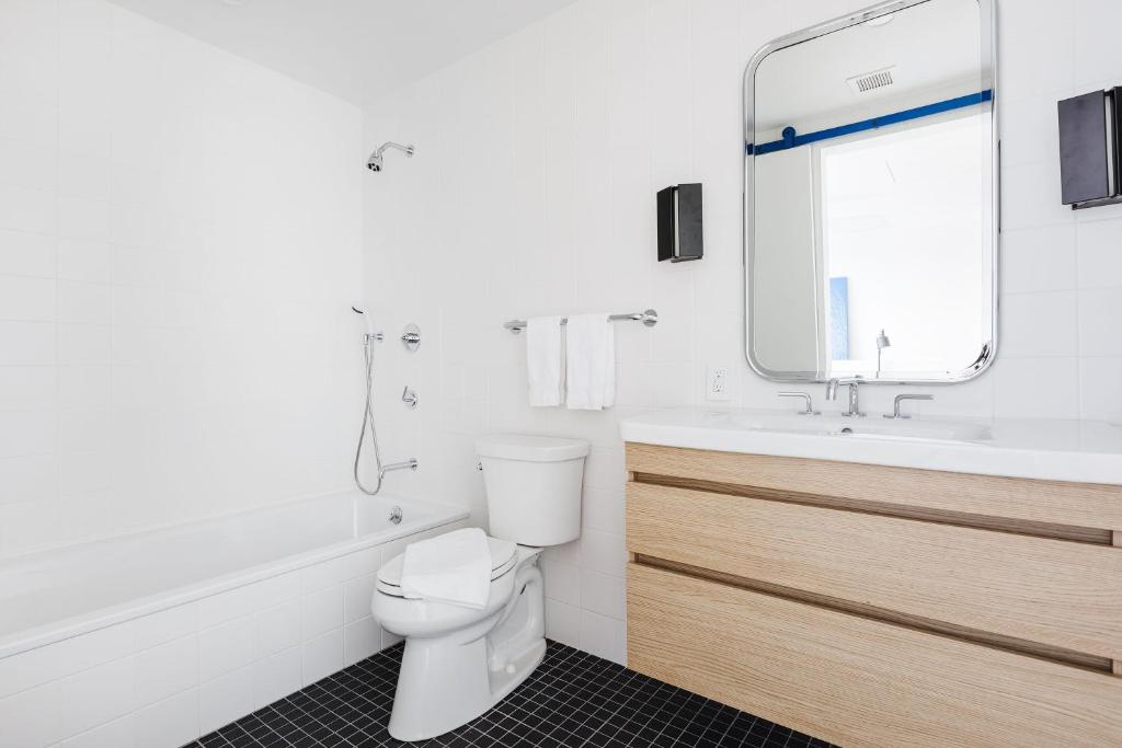 Premium Two Bedroom Sky