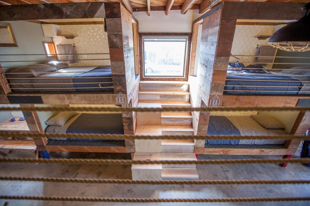 Bed in 10-Bed Mixed Dormitory Room