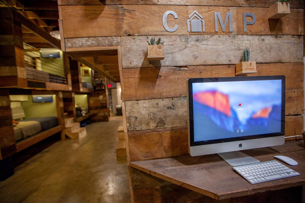 Bed in 10-Bed Mixed Dormitory Room