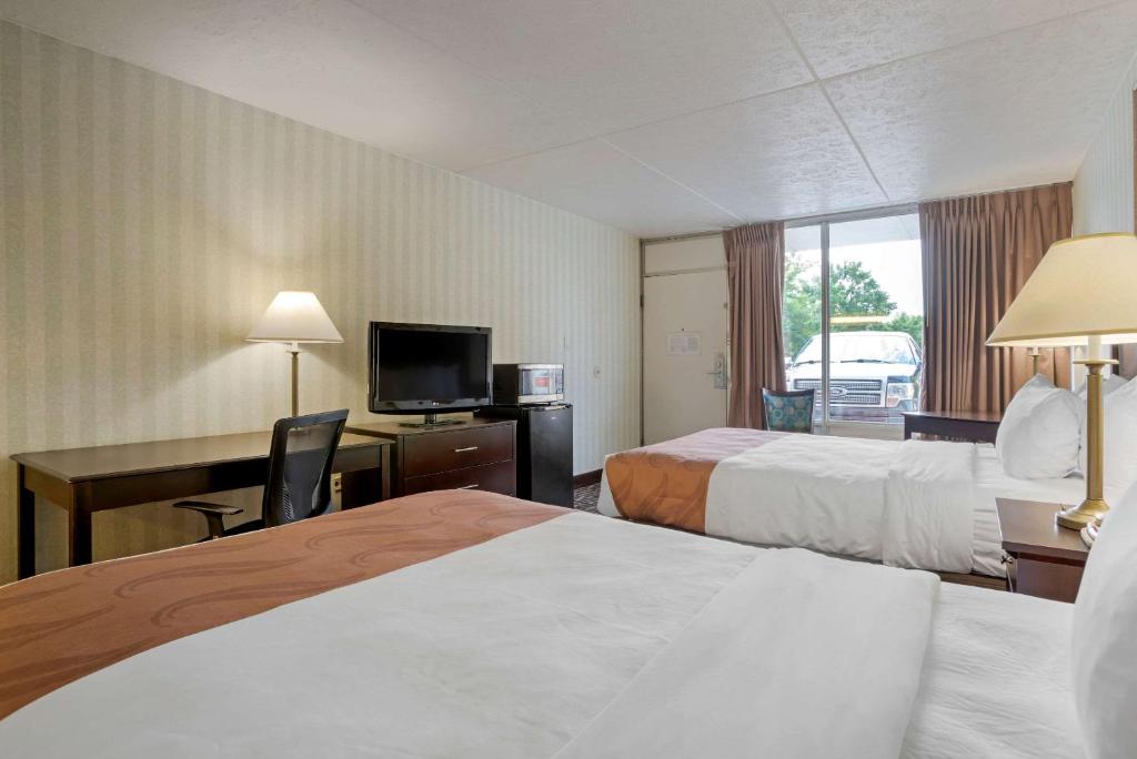 Double Room with Two Double Beds