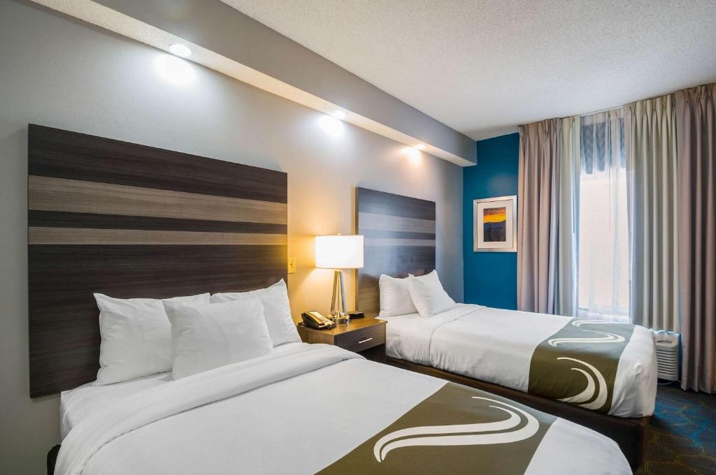 Double Room with Two Double Beds – Non-Smoking