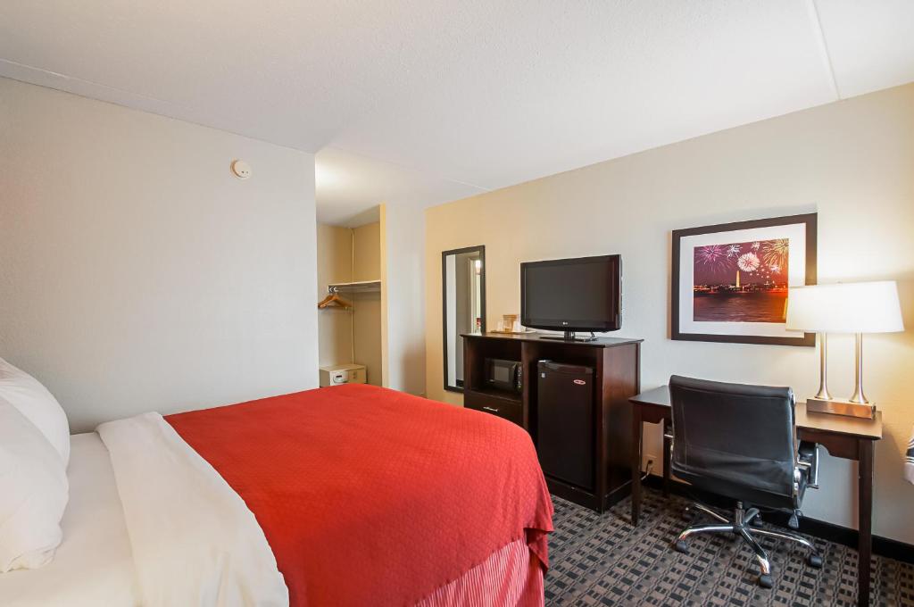 Queen Room – Non-Smoking