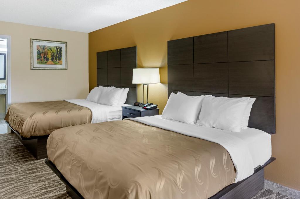 Queen Room with Two Queen Beds