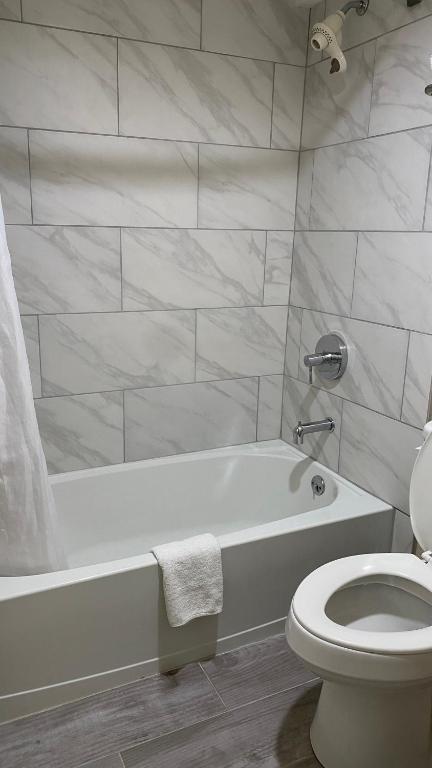 Double Room with Two Double Beds – Non-Smoking