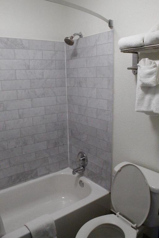 Double Room with Two Double Beds – Non-Smoking