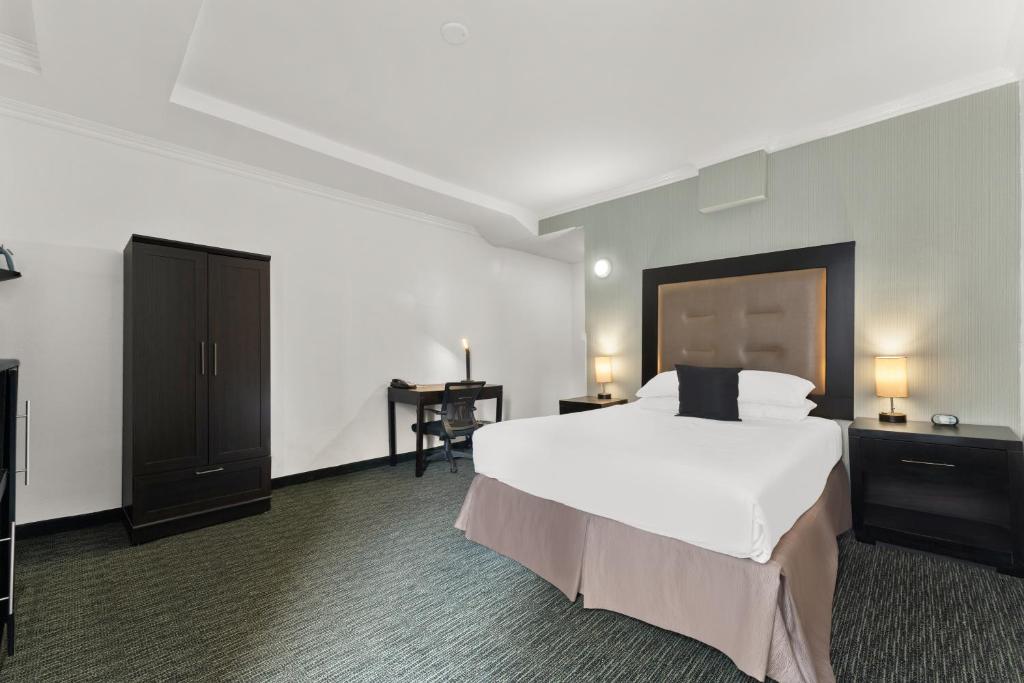 1 Queen bed Non Smoking