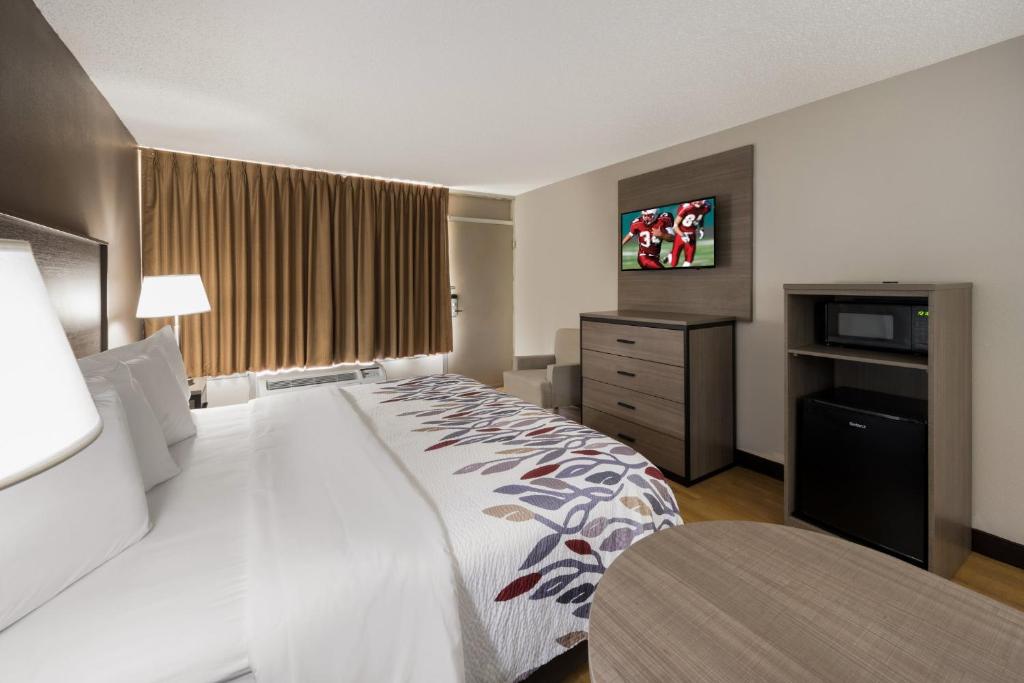 Superior King Room – Non-Smoking