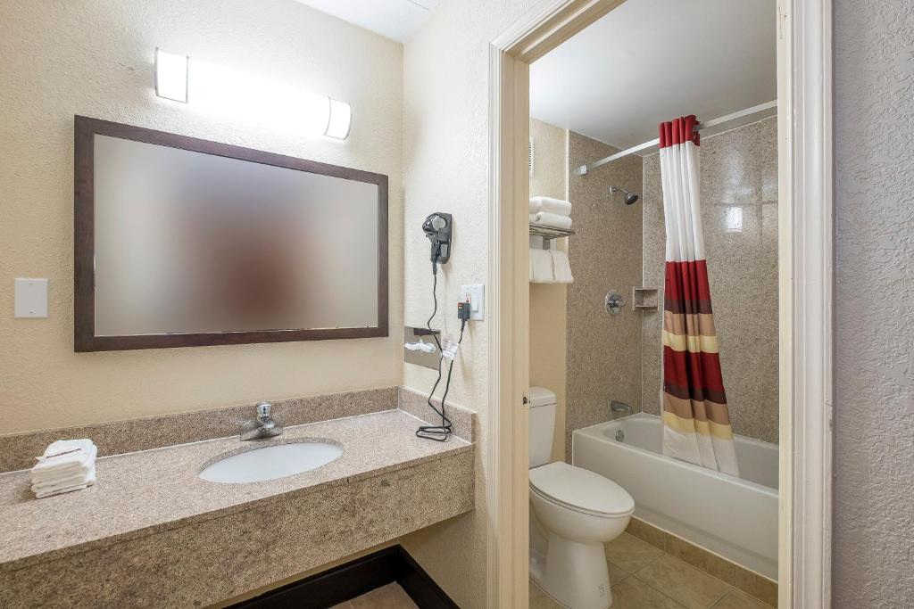 Standard Room with Two Double Beds Smoking