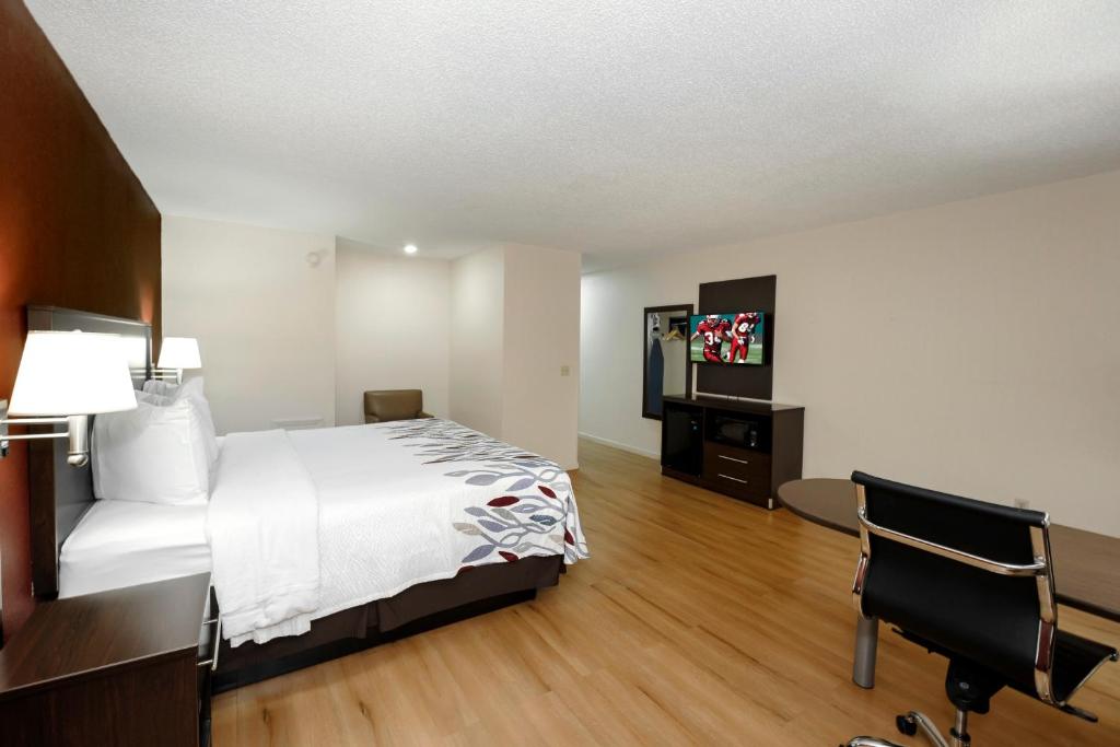 Superior King Room Smoke Free