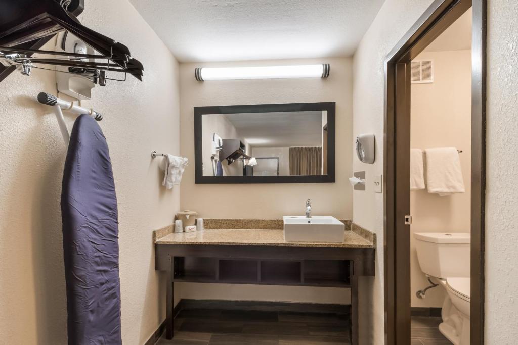 Superior King Room Non-Smoking