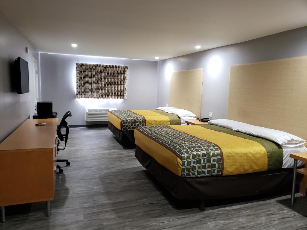 King Room with Two King Beds