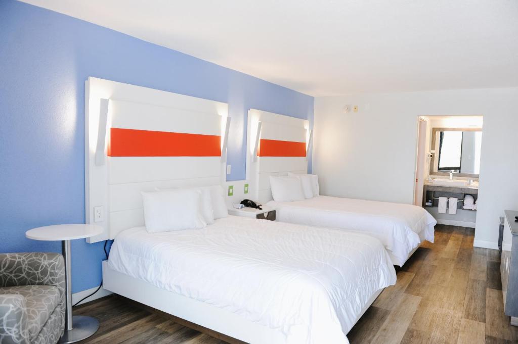 Queen Room with Two Queen Beds