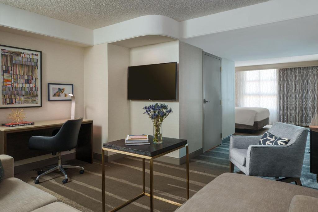 Executive King Suite