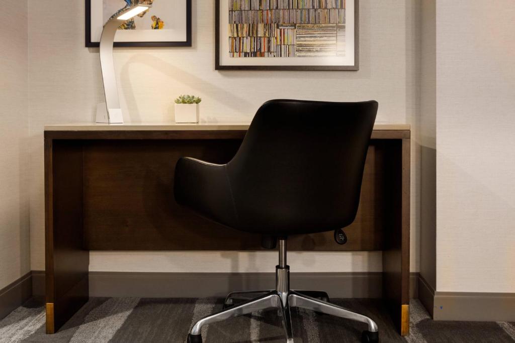 Executive King Suite