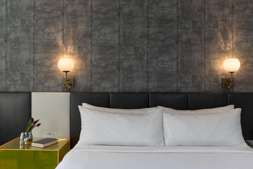 King Room – Hearing AccessibleHigh Floor