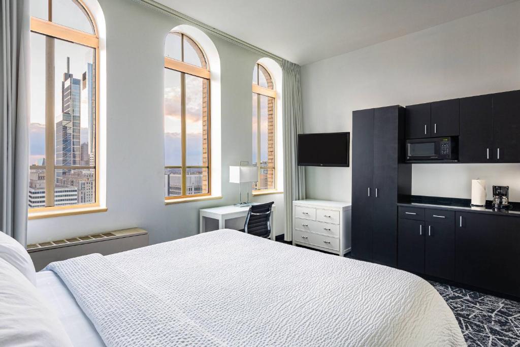 Guest Room with View