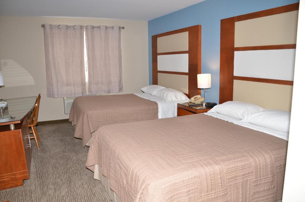 Queen Room with Two Queen Beds