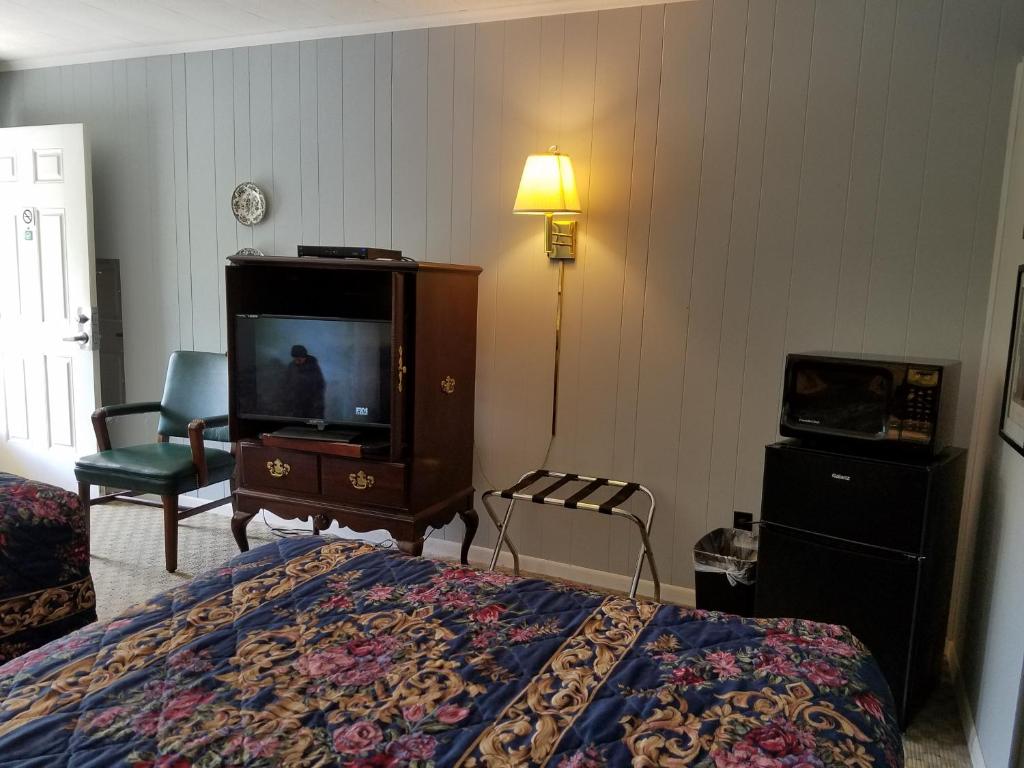 Double Room with Mountain View