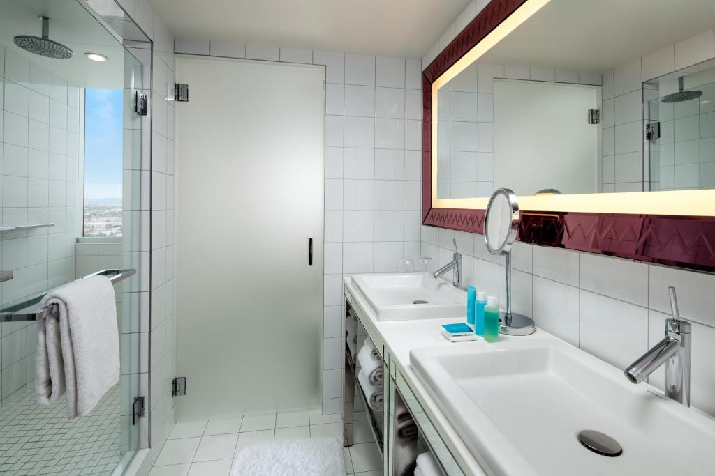 Alexandria Ultra Suite