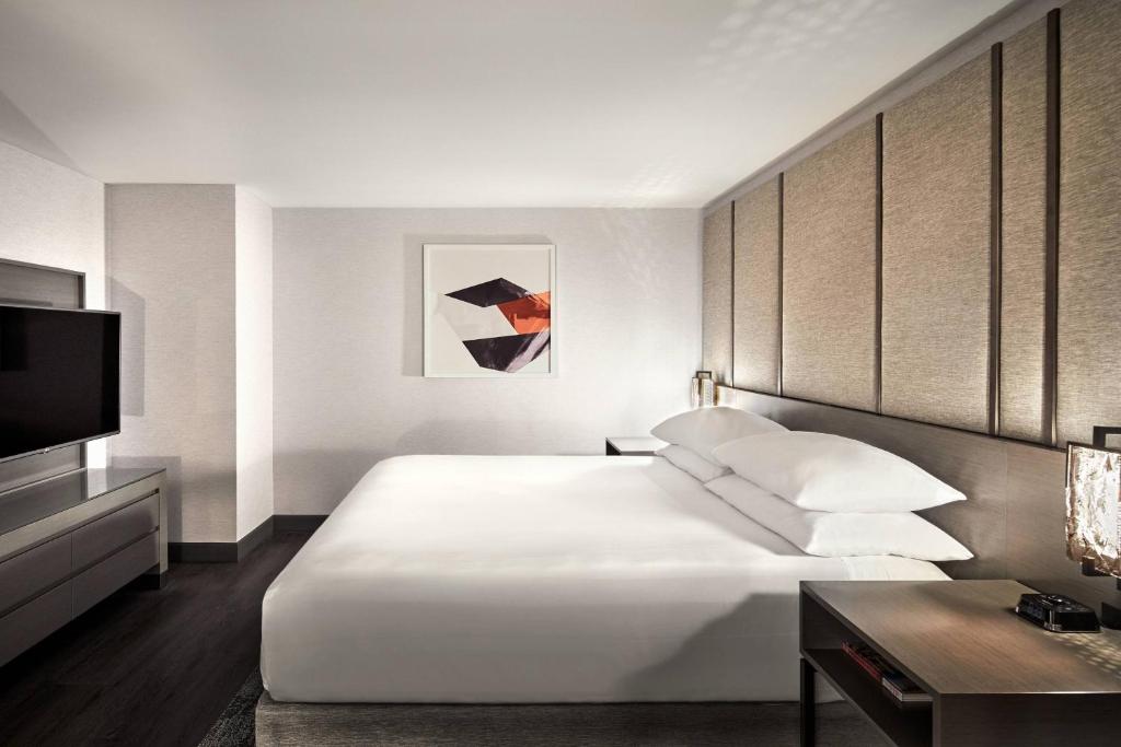 Executive Suite 1 King