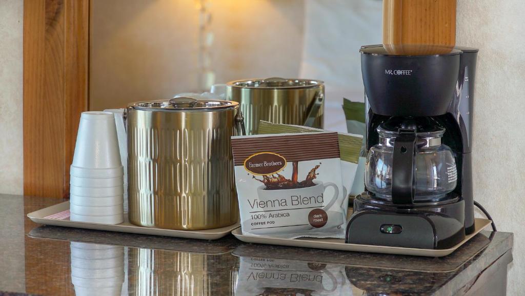 King Room with Courtyard View