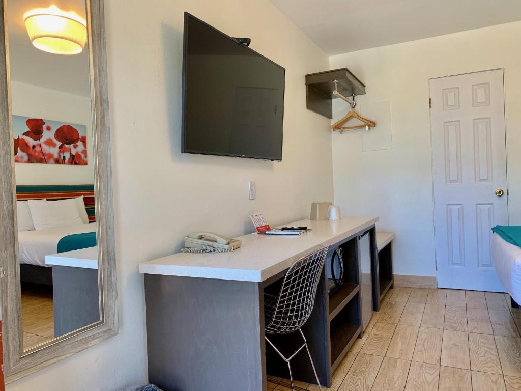 Double Room with Two Double Beds