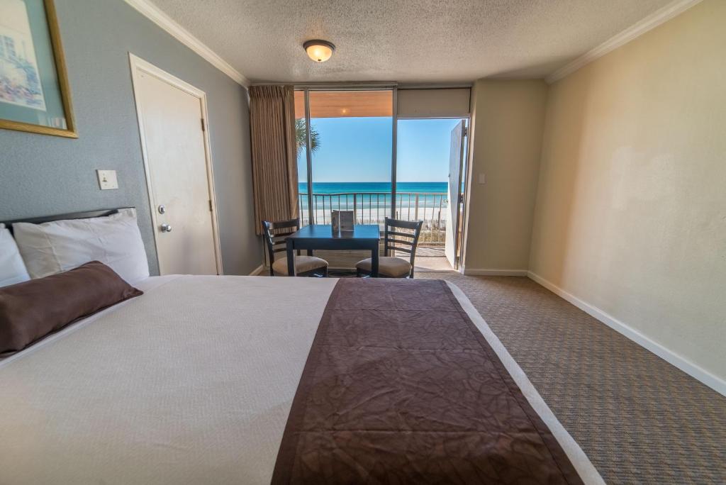 Double Room with Patio